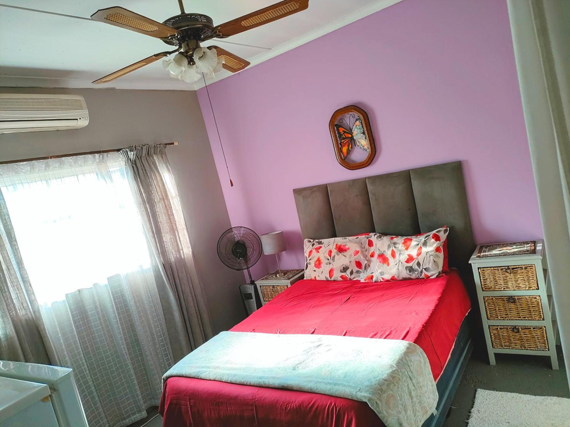 Accommodation@42 Capital Pretoria-Noord Esterno foto