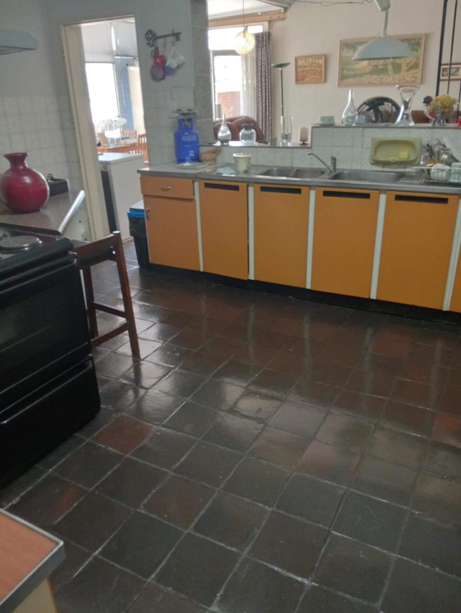 Accommodation@42 Capital Pretoria-Noord Esterno foto