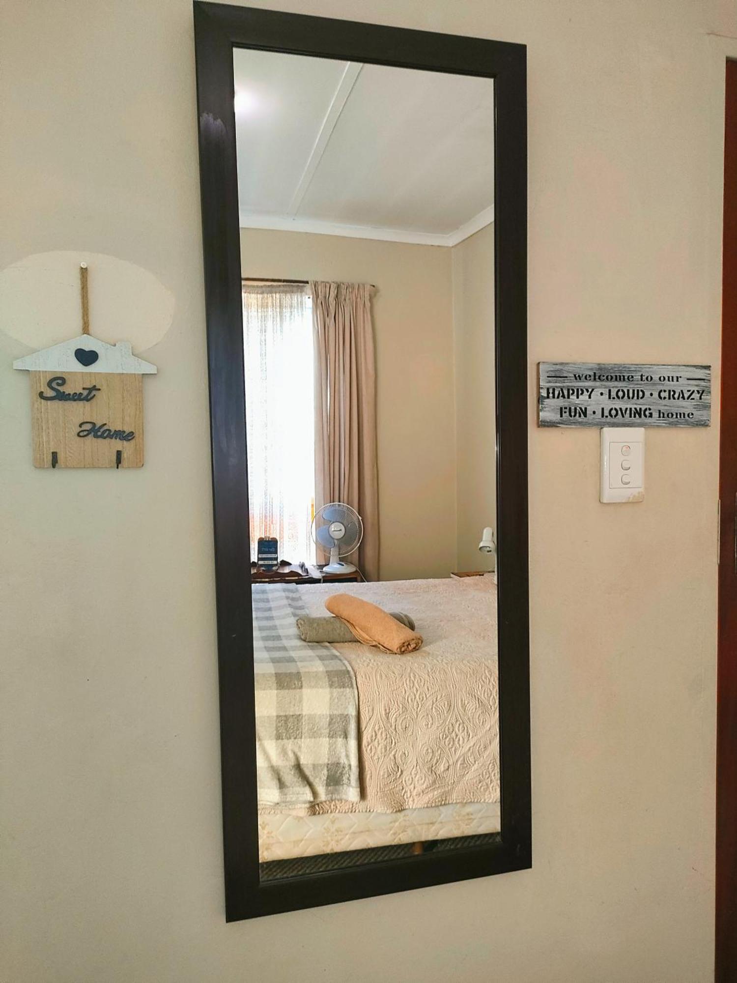 Accommodation@42 Capital Pretoria-Noord Esterno foto