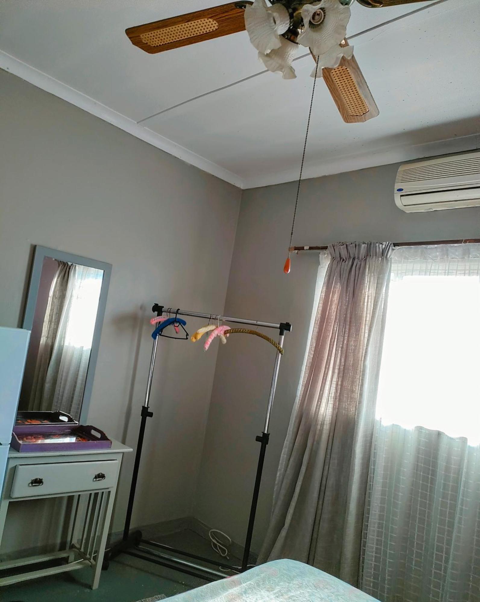 Accommodation@42 Capital Pretoria-Noord Esterno foto